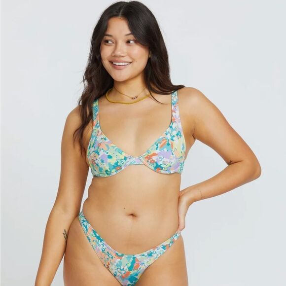 Billabong Bella Costa Ruby Underwire Top - Picture 5 of 7